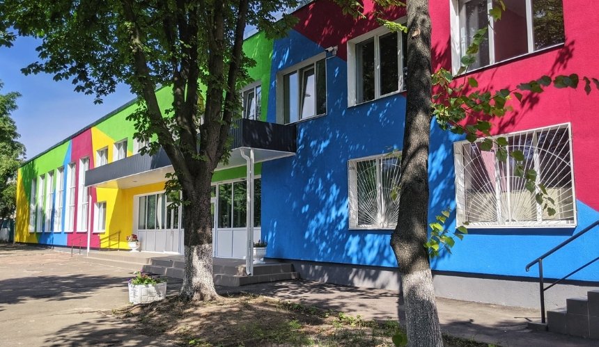 На Борщаговке ремонтируют ювелирное училище: что уже изменилось