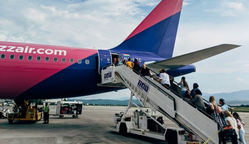 Wizz Air объявил быструю распродажу: скидка на билеты — 30%
