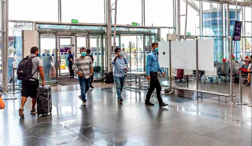 В «Борисполе» упростили контроль на входах в терминал: что изменилось