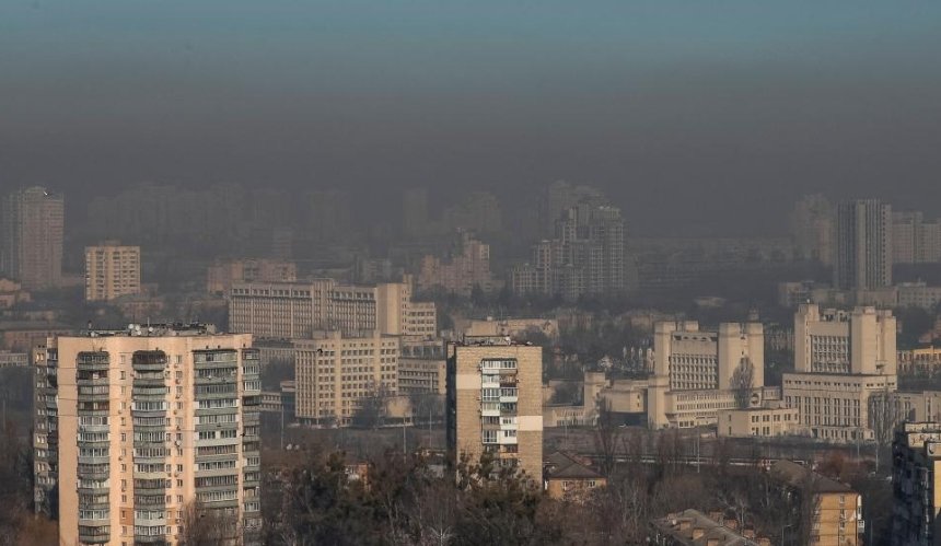 Забруднене повітря в Києві