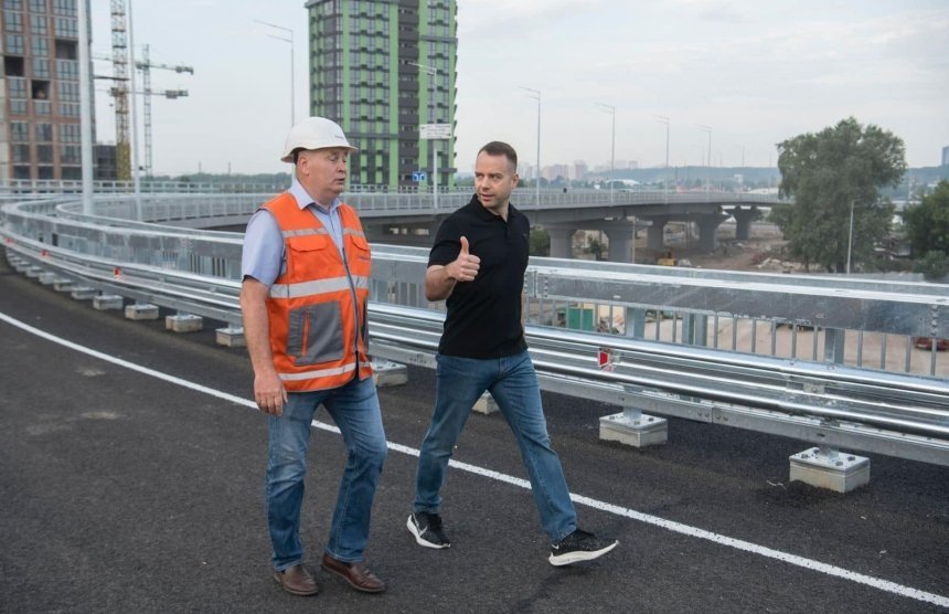 У Києві відкрили розв’язку на Дарницькому мосту