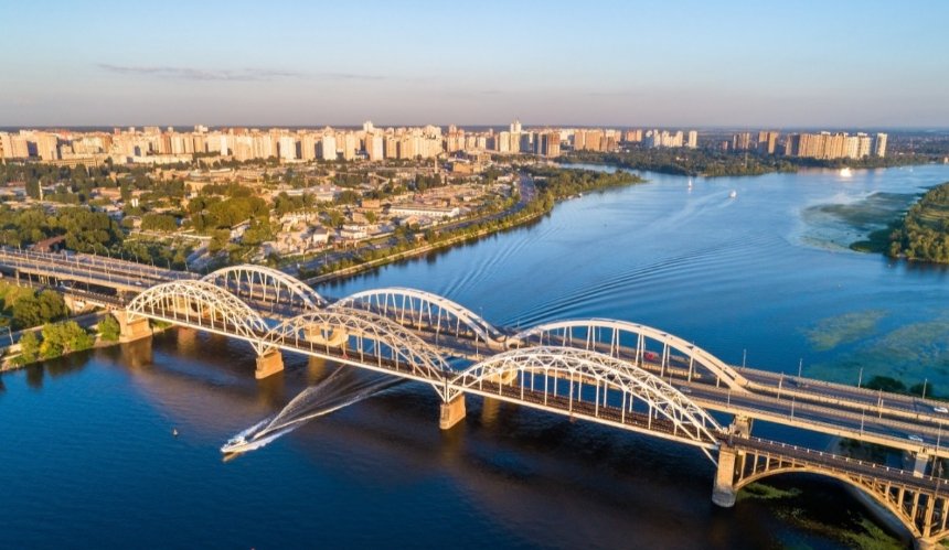 На Дарницькому мосту тривають будівельні роботи — Кличко