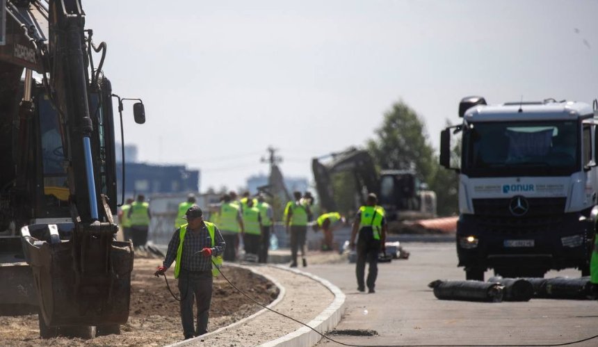 Ремонт дороги на ділянці Великої кільцевої: що вже зробили