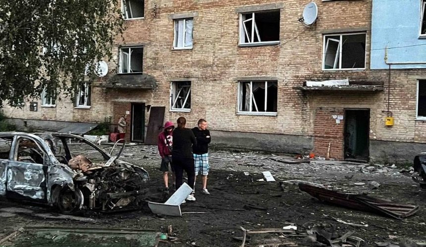 Дронова атака по Київщині 6 липня: є постраждалі та руйнування