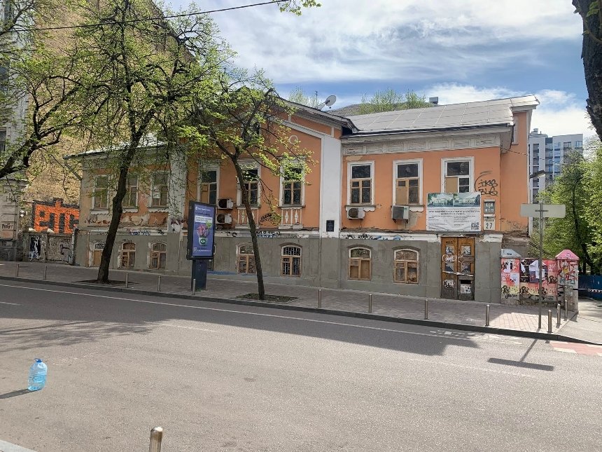 Прокуратура вимагає зберегти "Будинок з хлібною лавкою" на Подолі у Києві: подробиці