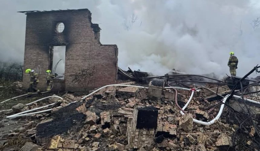 Ліквідація наслідків обстрілів: кіностудія Довженка закликає на толоку
