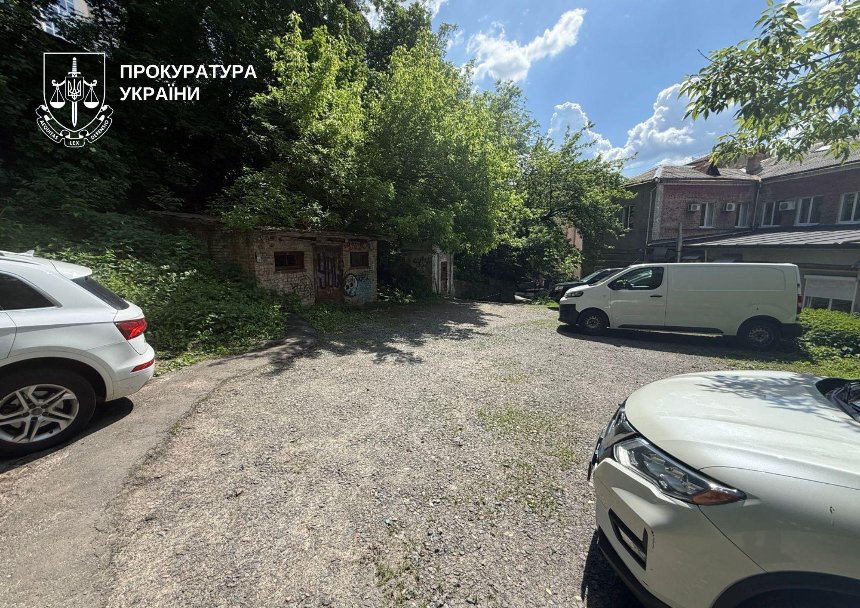 Прокуратура Киева блокує шахрайську схему біля Майдану