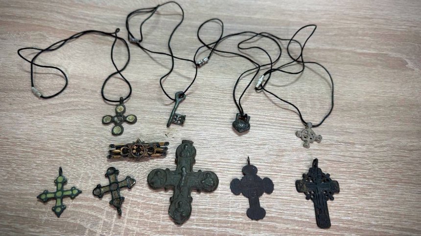 Київська митниця передала Львівському історичному музею 10 артефактів