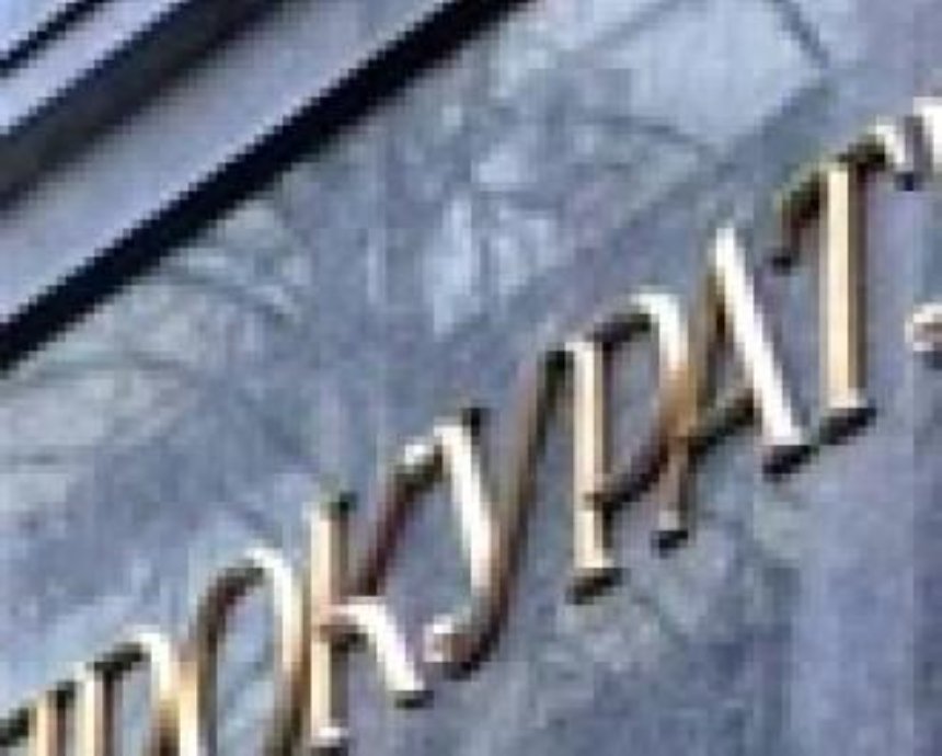 Столичная прокуратура проверяет законность вырубки деревьев в Святошинском районе