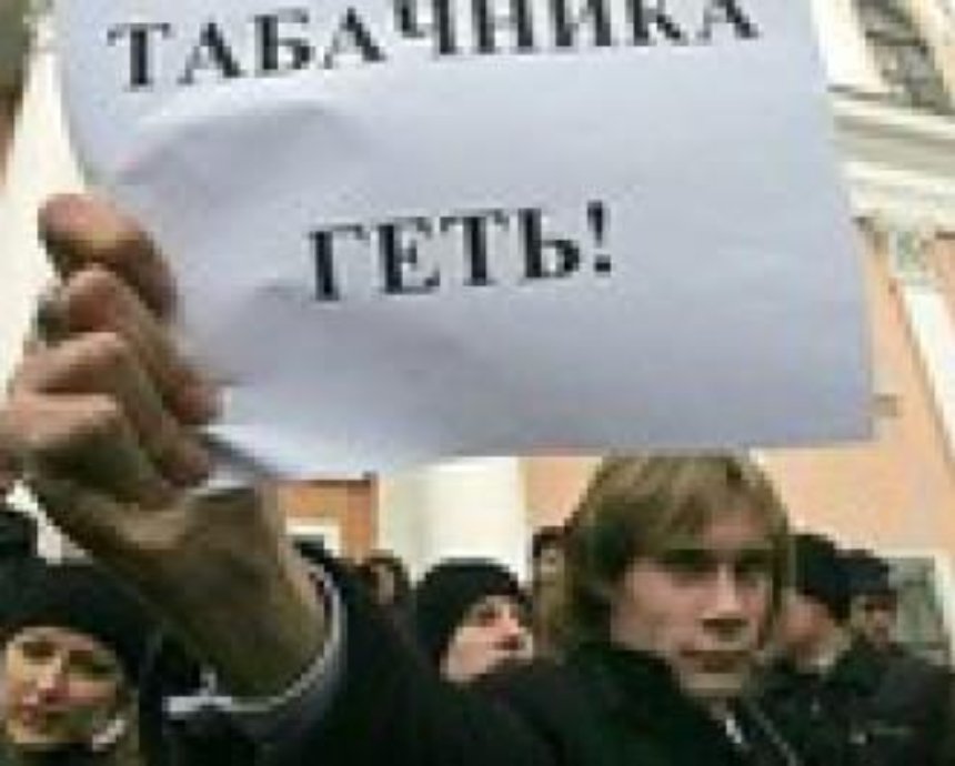 Табачник предлагает Киеву создать русскую гимназию, потому что их мало