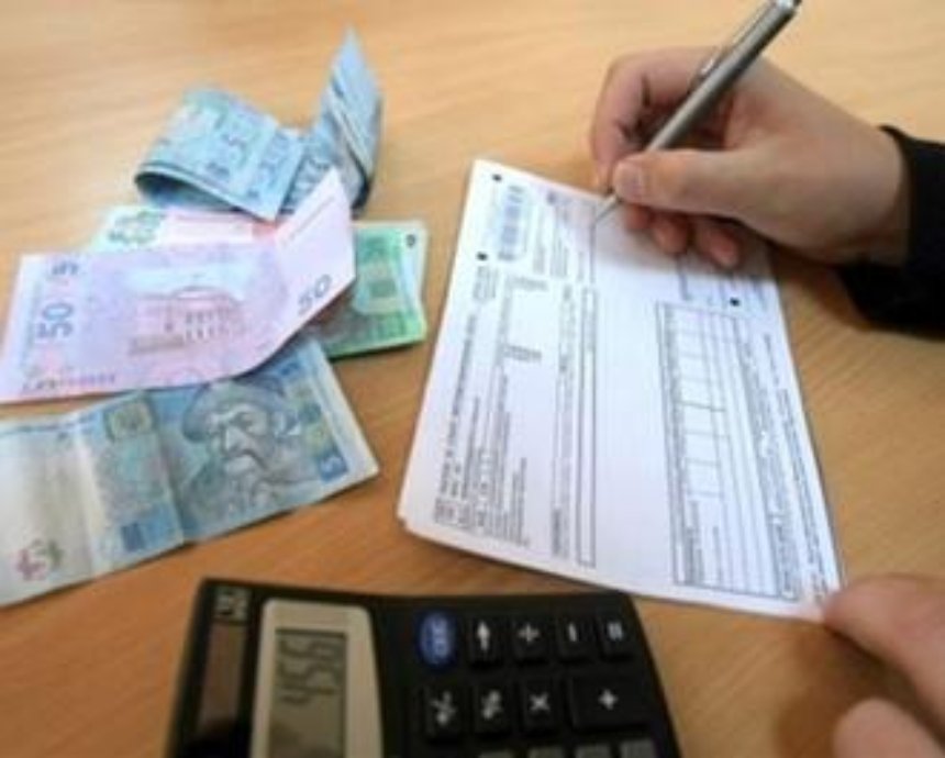 Киевлянам обещают пересчитать платежки из-за отключенной горячей воды