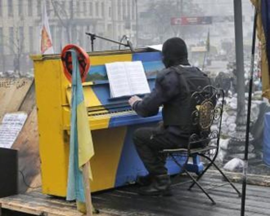 В Киеве на уличном концерте соберут деньги для украинских военных в АТО