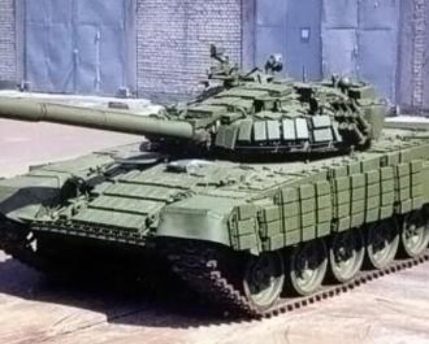 В Киеве умыкнули целый танк