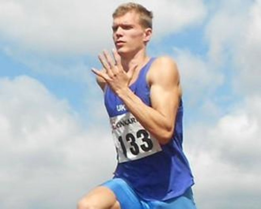 Киевский спортсмен пробежит 100 метров спиной вперед