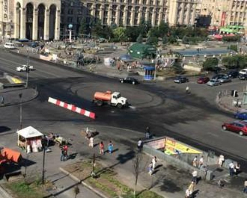 Как выглядит Майдан без палаток (фото)