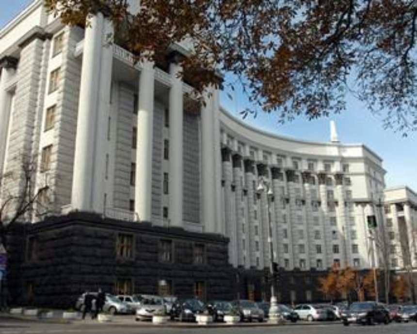 Кабмин выделил 4,4 млн грн на покупку жилья в Киеве для семей погибших военных и участников АТО
