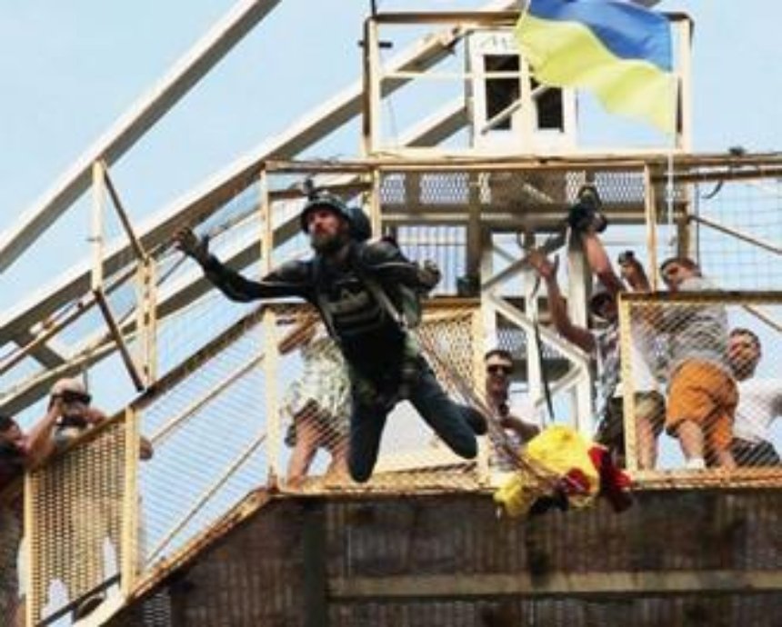 В Киеве побили рекорд по самым опасным прыжкам (фото)