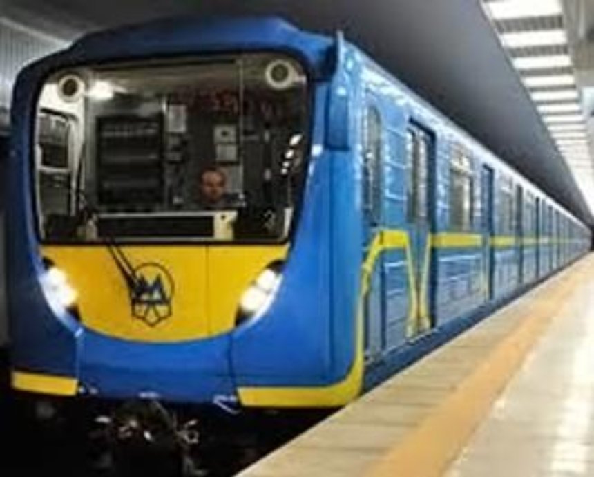 С 1 сентября в киевском метро меняется график движения поездов