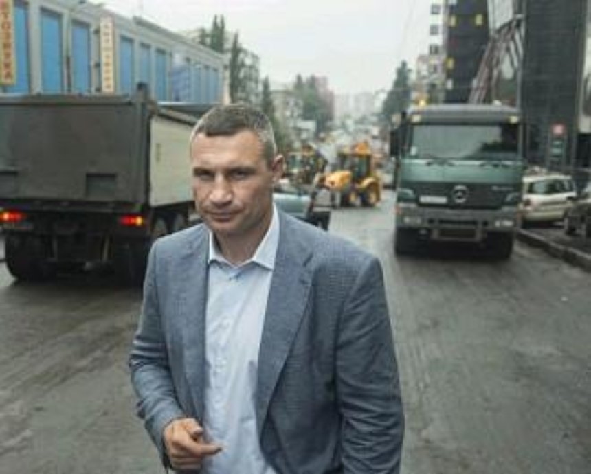 Віталій Кличко: «Цього року ми відремонтуємо у Києві 200 км доріг»