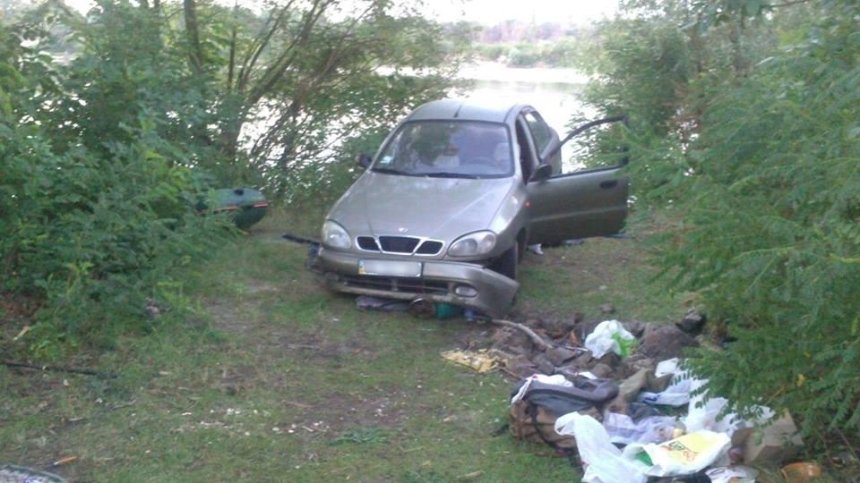 У Київській області машина розчавила туриста (фото)