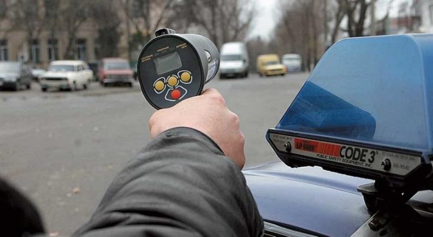 За півроку за перевищення швидкості оштрафували лише 10 водіїв (фото)
