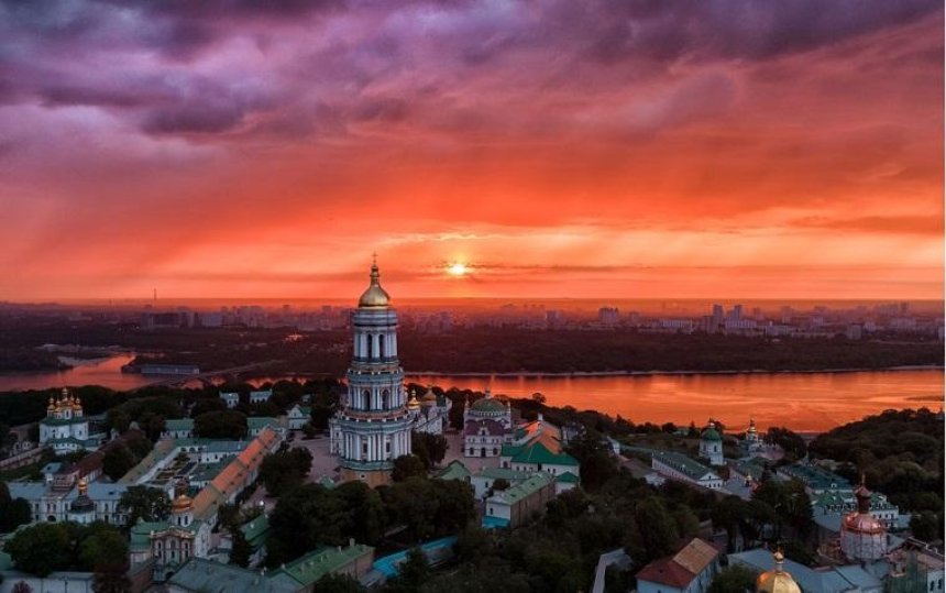 В сети появилось эпичное видео, заставляющее влюбиться в Киев