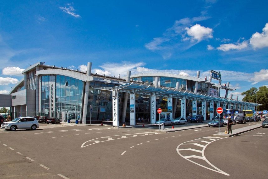 Через негоду в аеропорту «Київ» скасували рейси