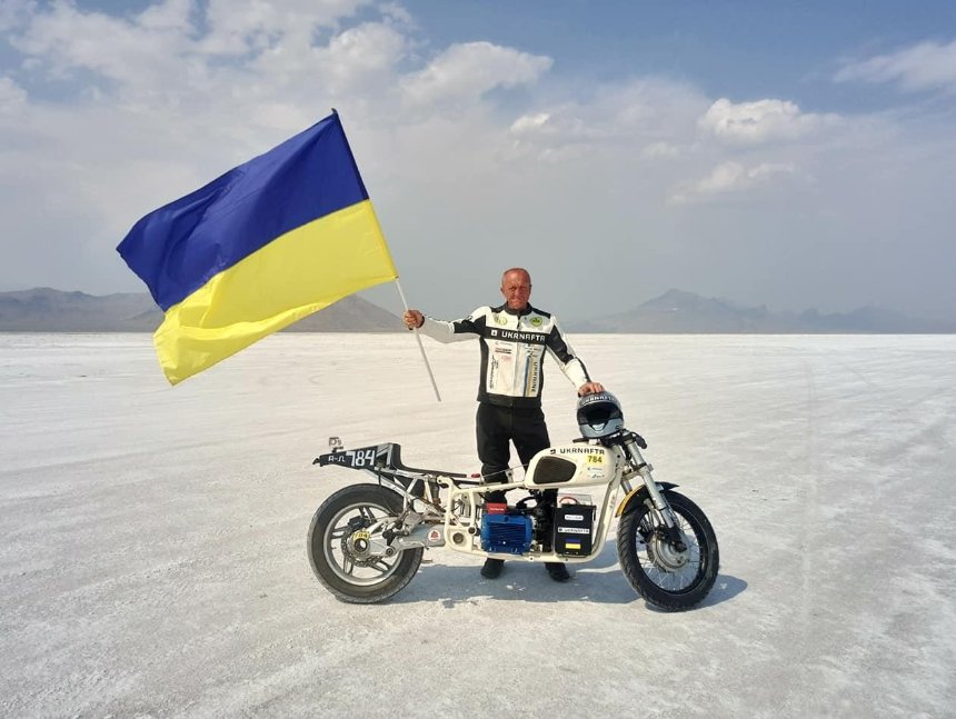 Украинец установил мировой рекорд скорости на электробайке