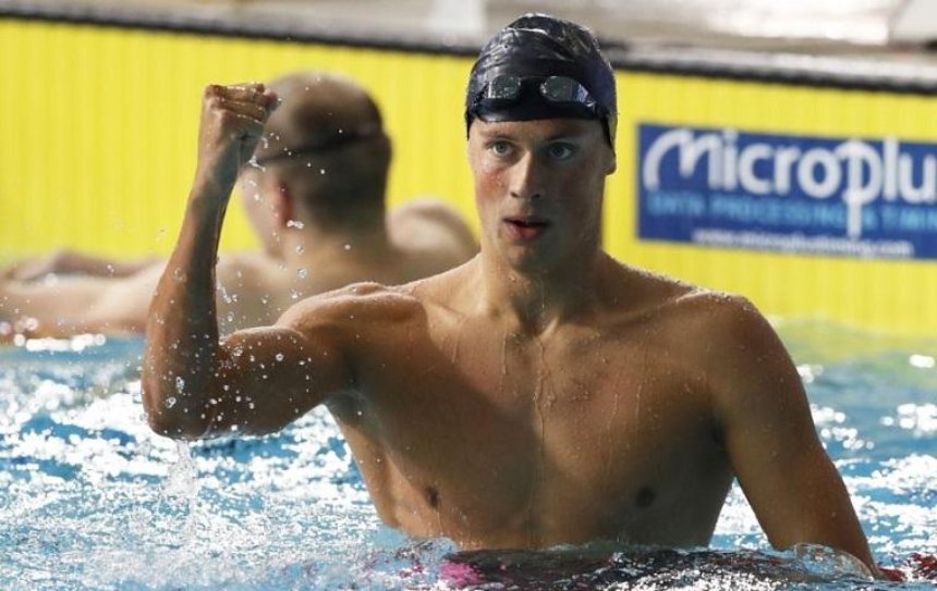 Украинец стал чемпионом Европы по плаванию (видео)