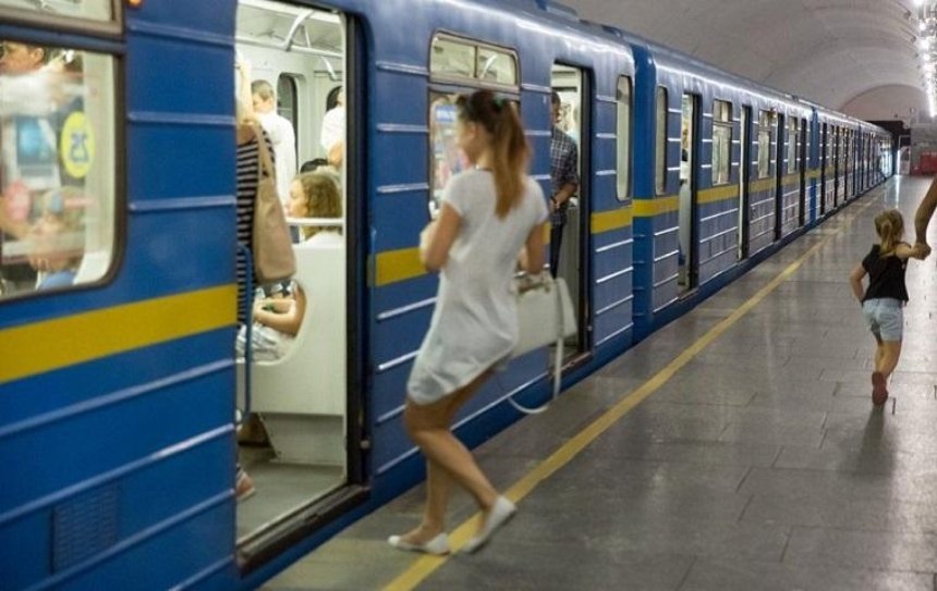 Киевский метрополитен работает в прежнем режиме