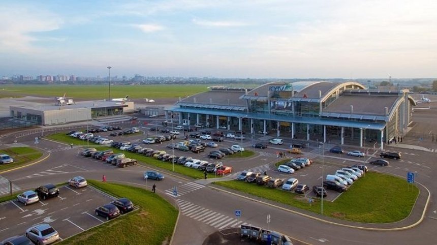 В аэропорту «Киев» резко выросла стоимость парковки