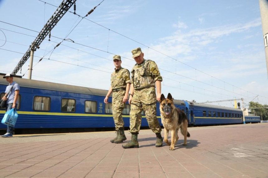 Поезда «Укрзализныци» будет сопровождать военизированная охрана