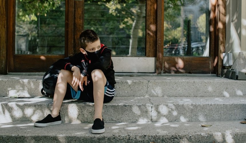 В Киеве с 1 сентября ввели ряд запретов для школ, детсадов и вузов: список