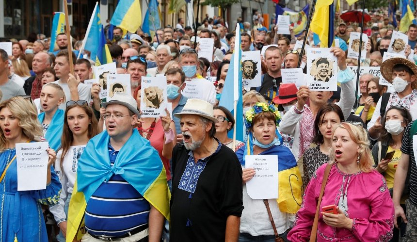 Скільки українців проголосували за дерусифікацію вулиць Києва