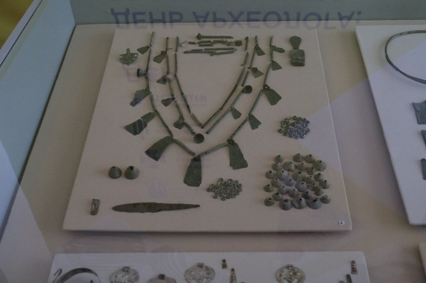 У Національному музеї історії України відкрили виставку, на якій вперше представили унікальні цінності, врятовані від грабіжників