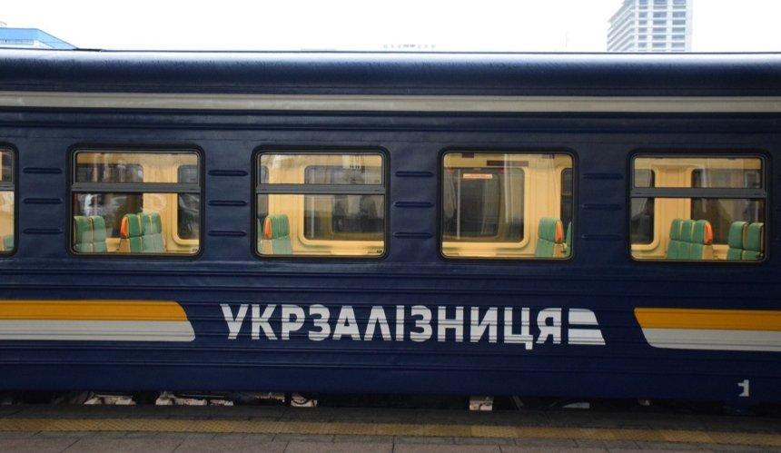 "Укрзалізниця" запускає додаткові приміські потяги з Києва до Василькова