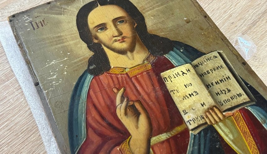 Київська митниця передала культурні цінності музеям Херсонщини та Харківщини: фото
