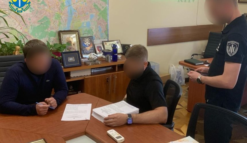 Збитки на понад 230 млн грн: посадовцям КМДА і комунальних підприємств вручили 22 підозри
