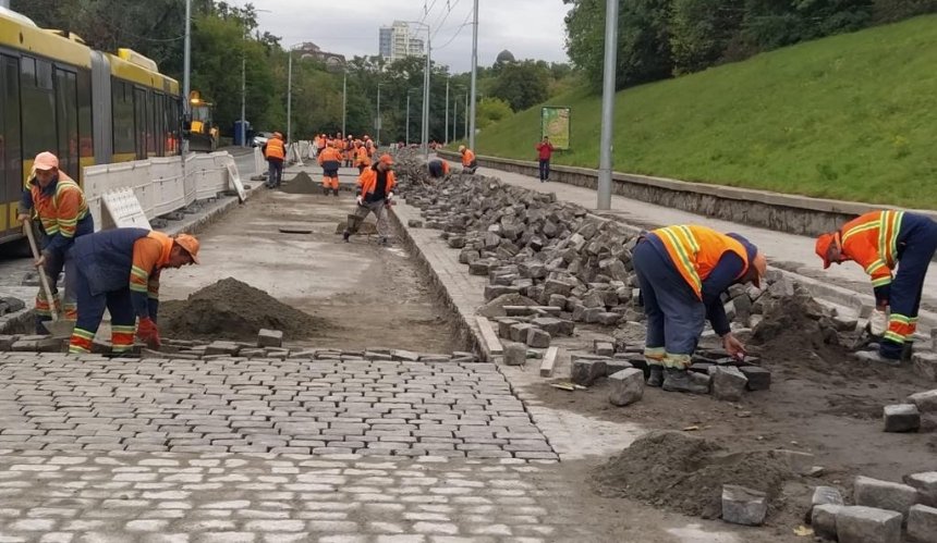 Часткове обмеження руху Подільським узвозом і вулицею Бойчука в Києв