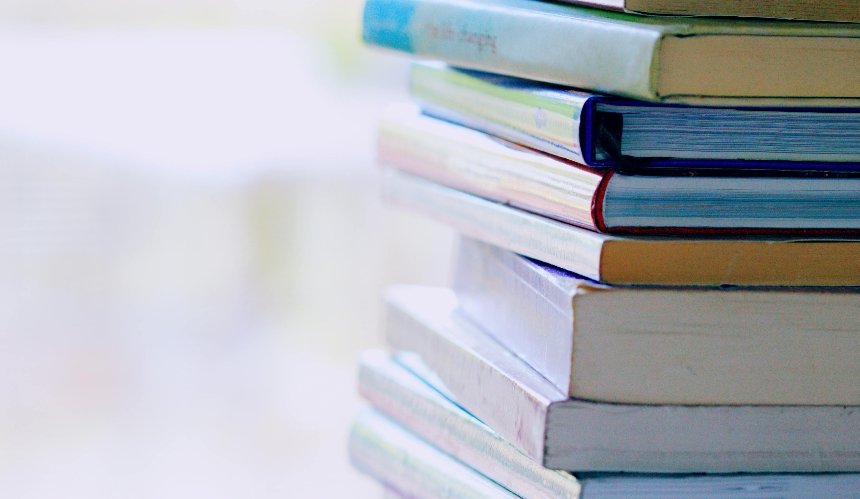 Петиція про заборону російськомовних книжок в Україні набрала голоси