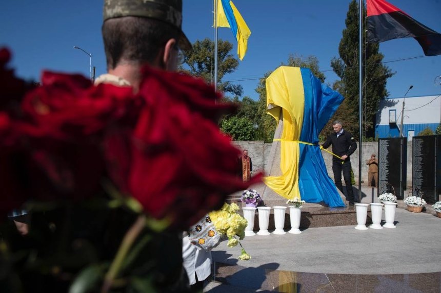 У Києві відкрили другий Меморіал на алеї почесних поховань
