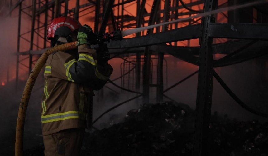 Витік аміаку через обстріл у Голосіївському районі Києва ліквідували: що відомо