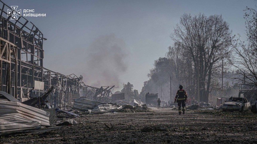 Ліквідація наслідків атаки на Київщині