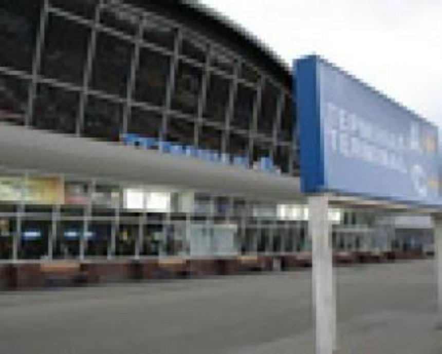 В Борисполе пассажиров 4 часа держали в самолете