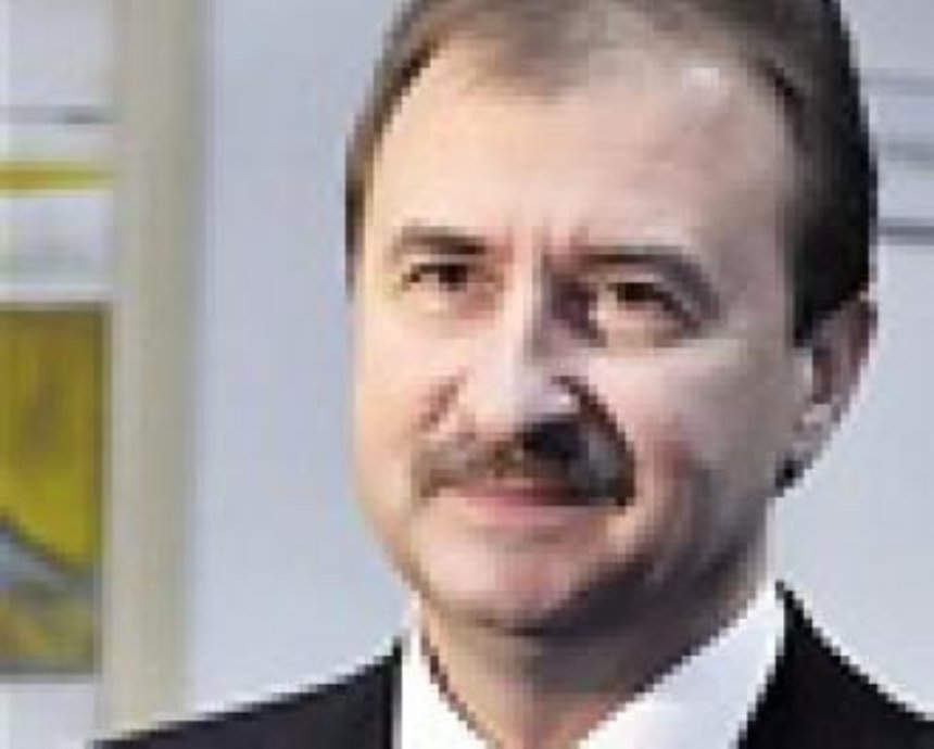 Попов подстроится под темпы строительства Колесникова