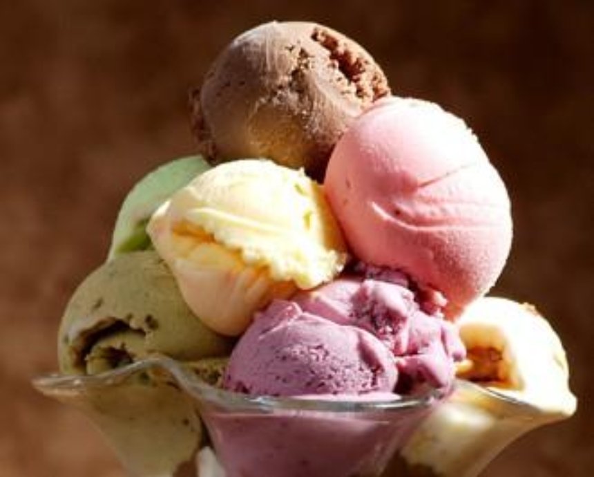 Киевлянин украл мороженого почти на 1200 гривен