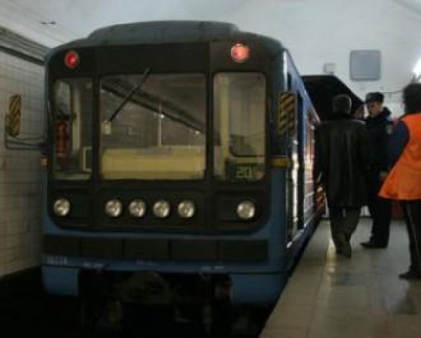 Самые опасные станции киевского метро: “Шулявскую” любят самоубийцы, а на “Крещатике орудуют воры