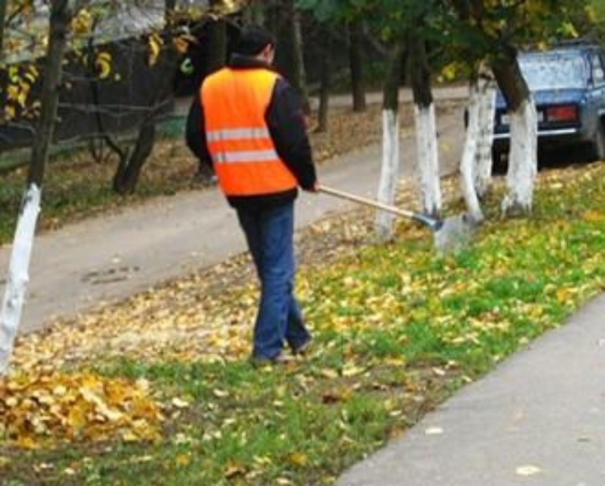 В Киеве начался месячник по благоустройств