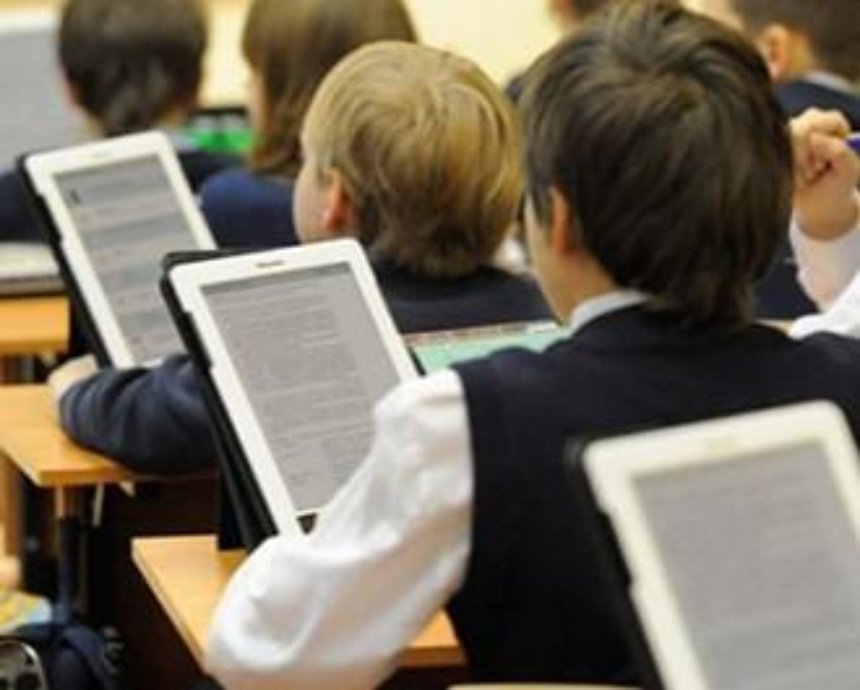 У киевских школьников появятся электронные учебники