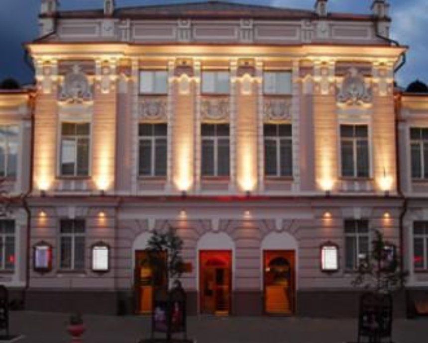 Украинцам открыли секреты Киевского театра оперетты